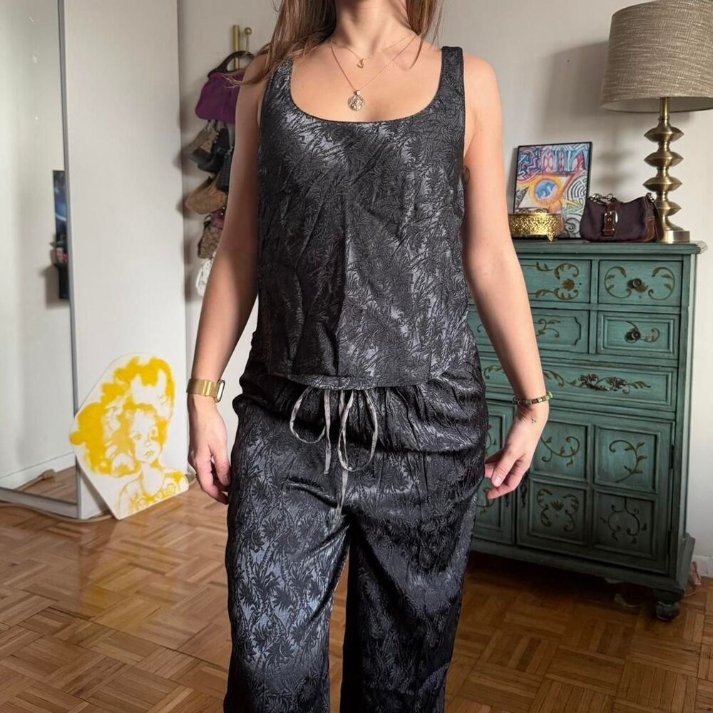 Y2K Victoria’s Secret Silky Silver Floral Embroidered Two-Piece Pajama Set
